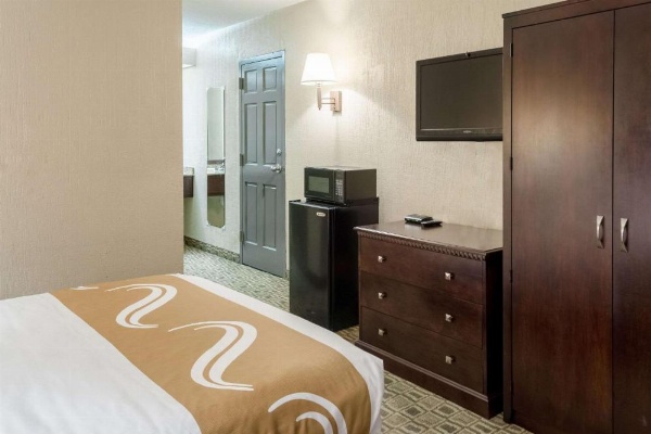 Quality Inn Moss Point image 14