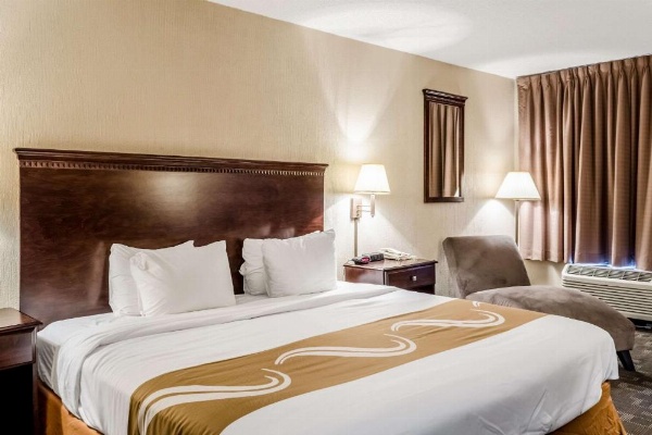 Quality Inn Moss Point image 9